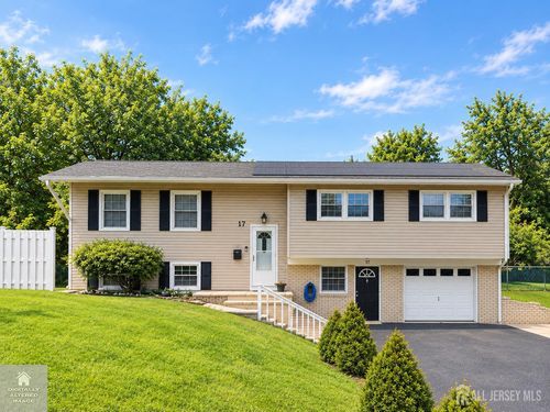 17 Wilk Rd, Edison, NJ, 08837-2726 | Card Image