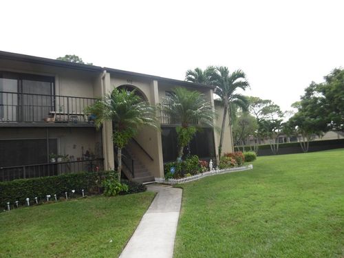 d2-502 Shady Pine Way, Greenacres, FL, 33415-8952 | Card Image