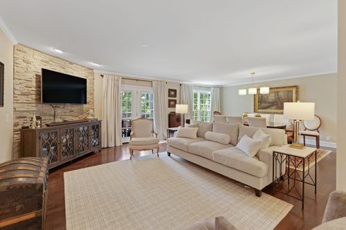 238 Hearthstone Manor Ln, Brentwood, TN, 37027-4326 | Card Image