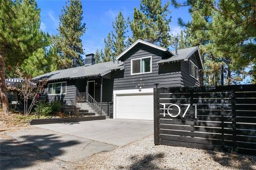 1071 Mountain, Big Bear City, CA, 92314 | Card Image