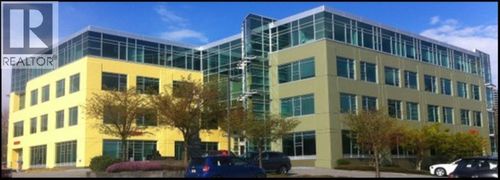 305-3999 Henning Dr, Burnaby, BC, V5C6P9 | Card Image