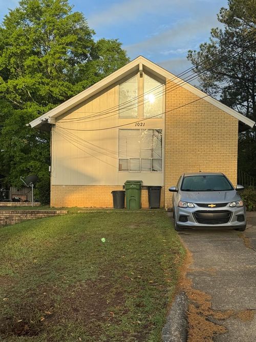 1021 Pembrook Dr, Columbus, GA, 31907-3863 | Card Image