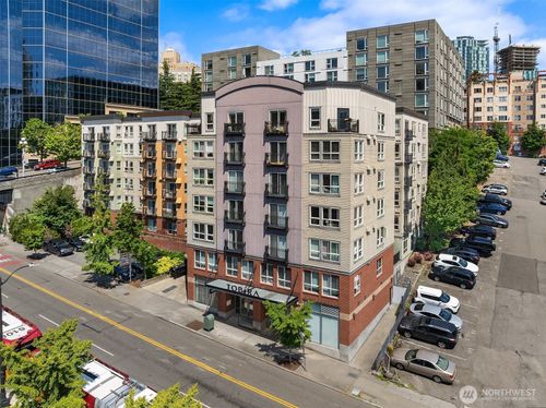 unit-720-108 5th Ave S, Seattle, WA, 98104-2376 | Card Image