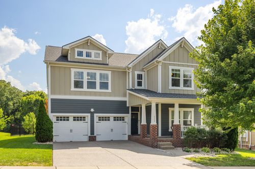 222 Fowler Cir, Franklin, TN, 37064-8347 | Card Image