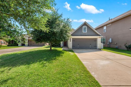 1018 Venice Dr, Bryan, TX, 77808-7592 | Card Image