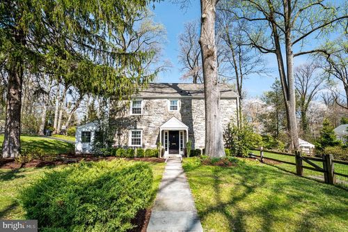 2 Briar Rd, WAYNE, PA, 19087-2603 | Card Image