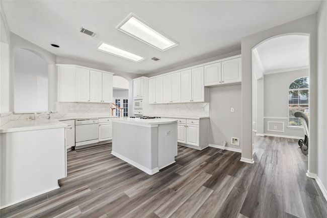16602 Blue Vista Dr, House other with 5 bedrooms, 5 bathrooms and 2 parking in Houston TX | Image 14