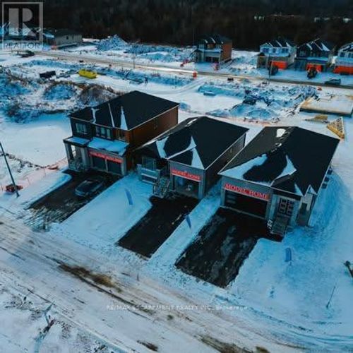 108 Creighton Drive, Loyalist (Lennox and Addington - South), ON, K0H2H9 | Card Image