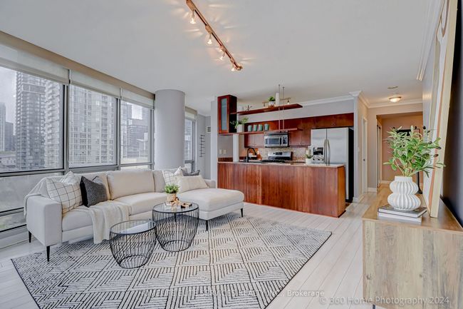 703 - 5 Mariner Terr, Condo with 3 bedrooms, 2 bathrooms and 1 parking in Toronto ON | Image 8