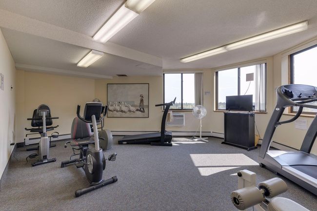 APT-402 - 2601 Kenzie Ter, Condo with 1 bedrooms, 1 bathrooms and null parking in Saint Anthony MN | Image 22