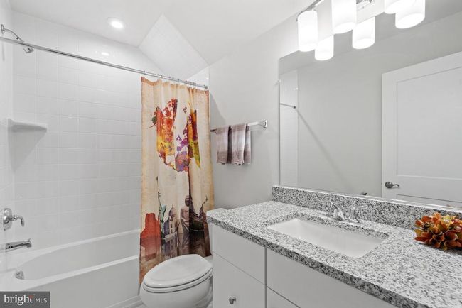 2437 Liberty Loop, Townhouse with 4 bedrooms, 5 bathrooms and null parking in HERNDON VA | Image 21