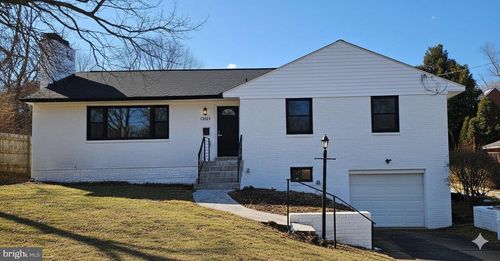 1305 Woodside Pkwy, SILVER SPRING, MD, 20910-1552 | Card Image