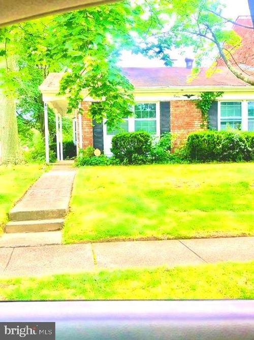41 Fairmount Dr, WILLINGBORO, NJ, 08046-2047 | Card Image