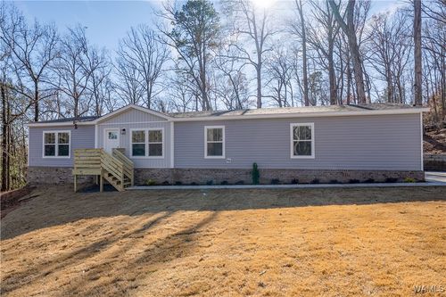 4511 Oak Hill Dr, Northport, AL, 35473-8270 | Card Image