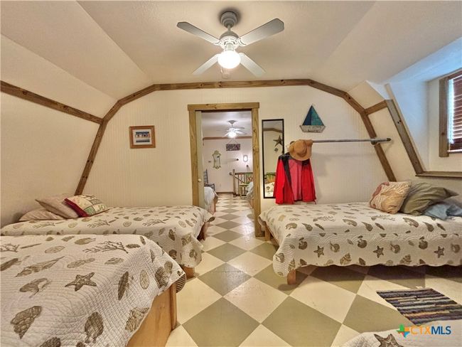 604 N 14 Th St, House other with 3 bedrooms, 3 bathrooms and null parking in Port O Connor TX | Image 27