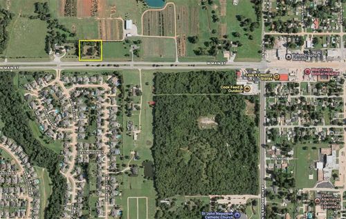 1633 W Main Street, Yukon, OK, 73099 | Card Image