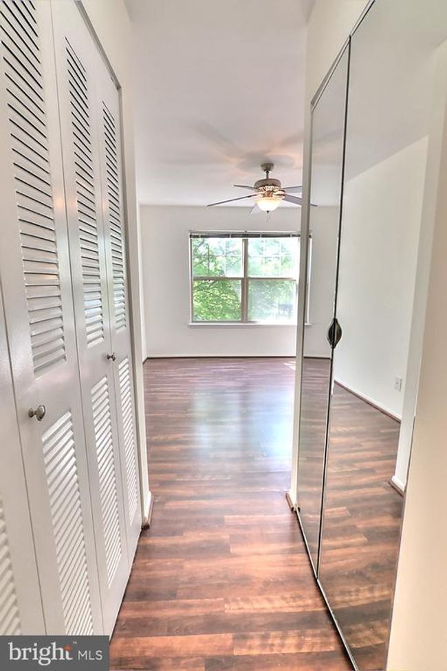 1702 - 1702 Ascot Way, Condo with 2 bedrooms, 2 bathrooms and null parking in RESTON VA | Image 22