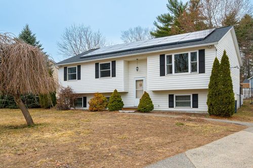 1 Juniper Way, Merrimack, NH, 03054-3565 | Card Image