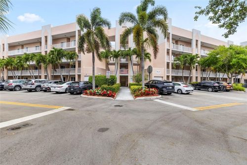 apt-309-2541 N Nob Hill Rd, Sunrise, FL, 33322-7124 | Card Image