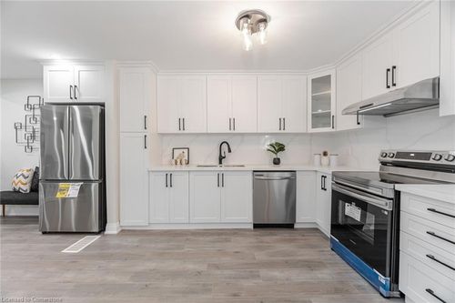 34 Goskin Crt, Scarborough, ON, M1B1J3 | Card Image