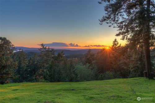 1158 Victorian Valley Drive, Orcas Island, WA, 98245 | Card Image