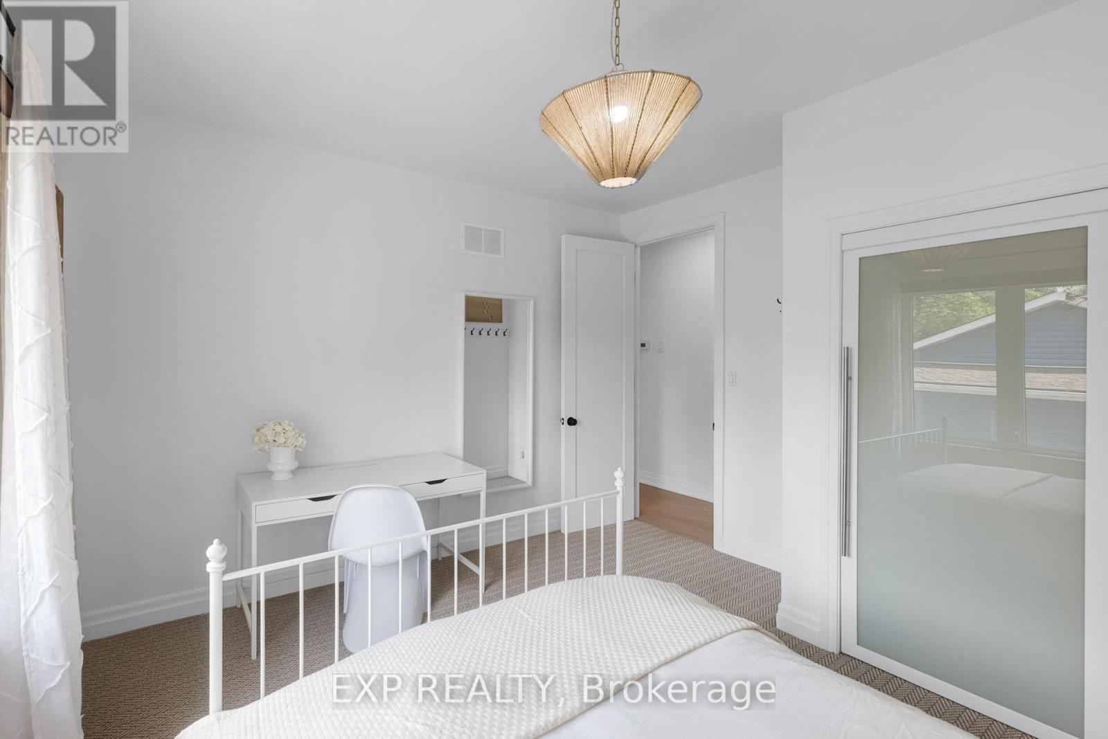 Residential in Wasaga Beach 5