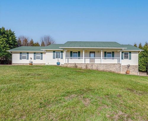 228 Florence Cir, Dandridge, TN, 37725-5074 | Card Image