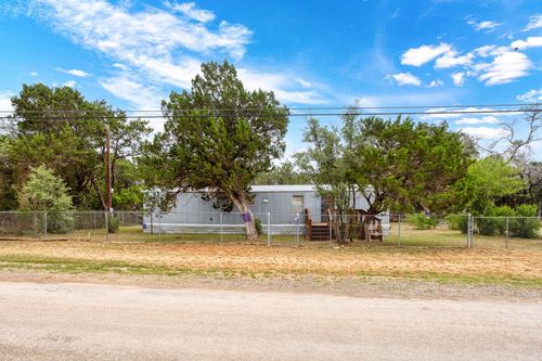 7075 Whartons Dock Rd, Bandera, TX, 78003 | Card Image
