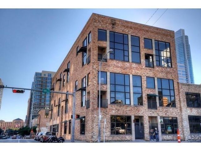 APT-210 - 411 Brazos St, Condo with 1 bedrooms, 2 bathrooms and 1 parking in Austin TX | Image 11