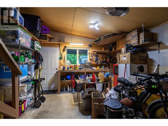 13 - 6688 Tronson Rd, House other with 3 bedrooms, 2 bathrooms and 1 parking in Vernon BC | Image 36