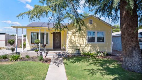 1805 Kenmore Drive W, Fresno, CA, 93703 | Card Image