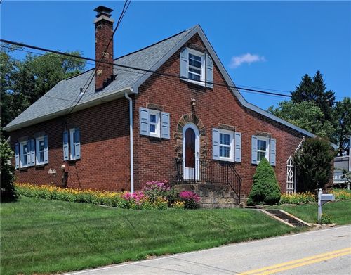 1015 Middletown Rd, New Stanton, PA, 15672-1165 | Card Image