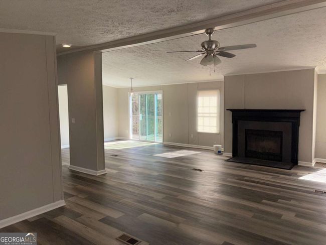 592 Jim David Rd, House other with 3 bedrooms, 2 bathrooms and 4 parking in Nicholson GA | Image 6
