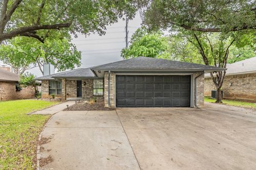 514 Parsley Ln, Euless, TX, 76039-8060 | Card Image