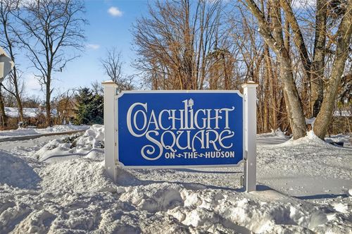 126 Coachlight Sq, Montrose, NY, 10548-1250 | Card Image