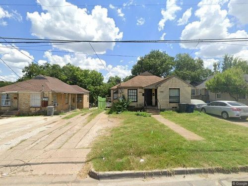 2906 W 9th St, Dallas, TX, 75211-2842 | Card Image