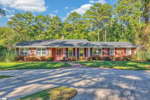 132 Highland Dr, Greenwood, SC, 29649-8957 | Card Image