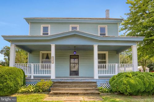 301 N 2nd St, HALIFAX, PA, 17032-9000 | Card Image