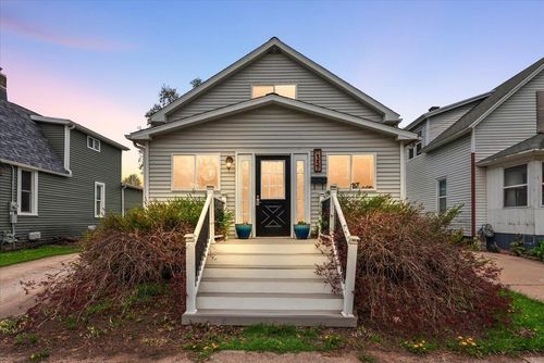 1357 Penn Ave, Grand Rapids, MI, 49505-5261 | Card Image