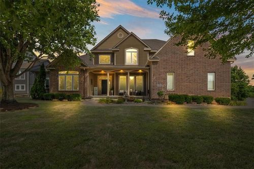 14409 Grandview St, Overland Park, KS, 66221-2537 | Card Image