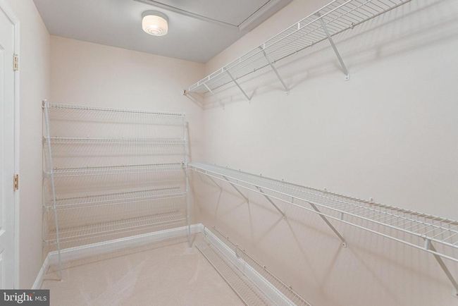 25804 Commons Sq, Townhouse with 3 bedrooms, 4 bathrooms and null parking in CHANTILLY VA | Image 23