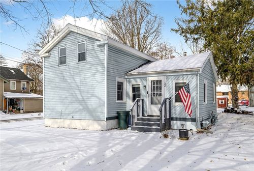 22 Aurora Street, Moravia, NY, 13118 | Card Image