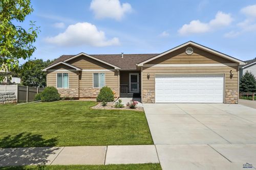 4132 Portrush Rd, RAPID CITY, SD, 57702-6953 | Card Image