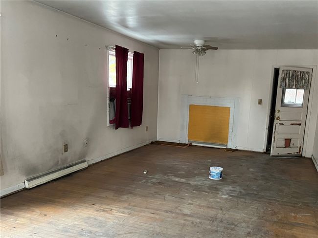 442 S 3 Rd St, House other with 4 bedrooms, 2 bathrooms and 1 parking in Clearfield PA | Image 7