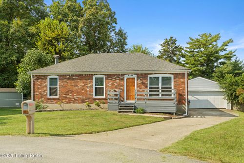 8304 Olive Hill Ct, Louisville, KY, 40228-2352 | Card Image