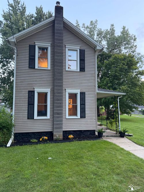 325 Hill St, Hudson, MI, 49247-1404 | Card Image