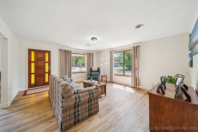 Living room | Image 8