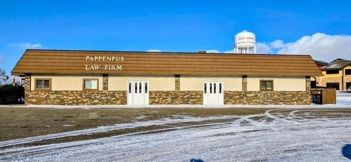 2304 S Broadway St, Alexandria, MN, 56308-3421 | Card Image