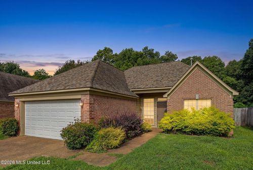 7201 Lucia Ln, Walls, MS, 38680-8301 | Card Image