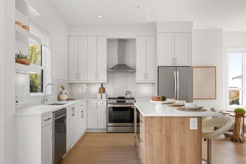 6-20645 68 Ave, Langley, BC, V2Y3Z4 | Card Image